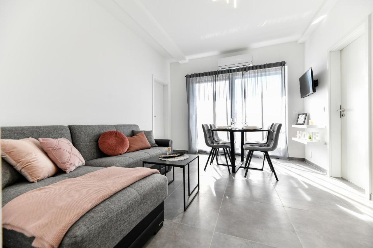 Luxe Apartments ซาดาร์ ภายนอก รูปภาพ