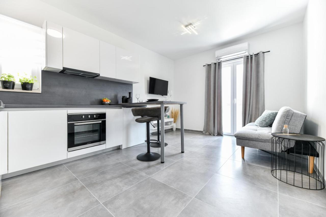 Luxe Apartments ซาดาร์ ภายนอก รูปภาพ